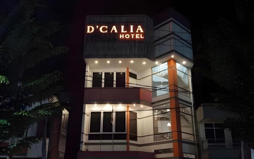 Hotel D' Calia Tarakan Luaran gambar