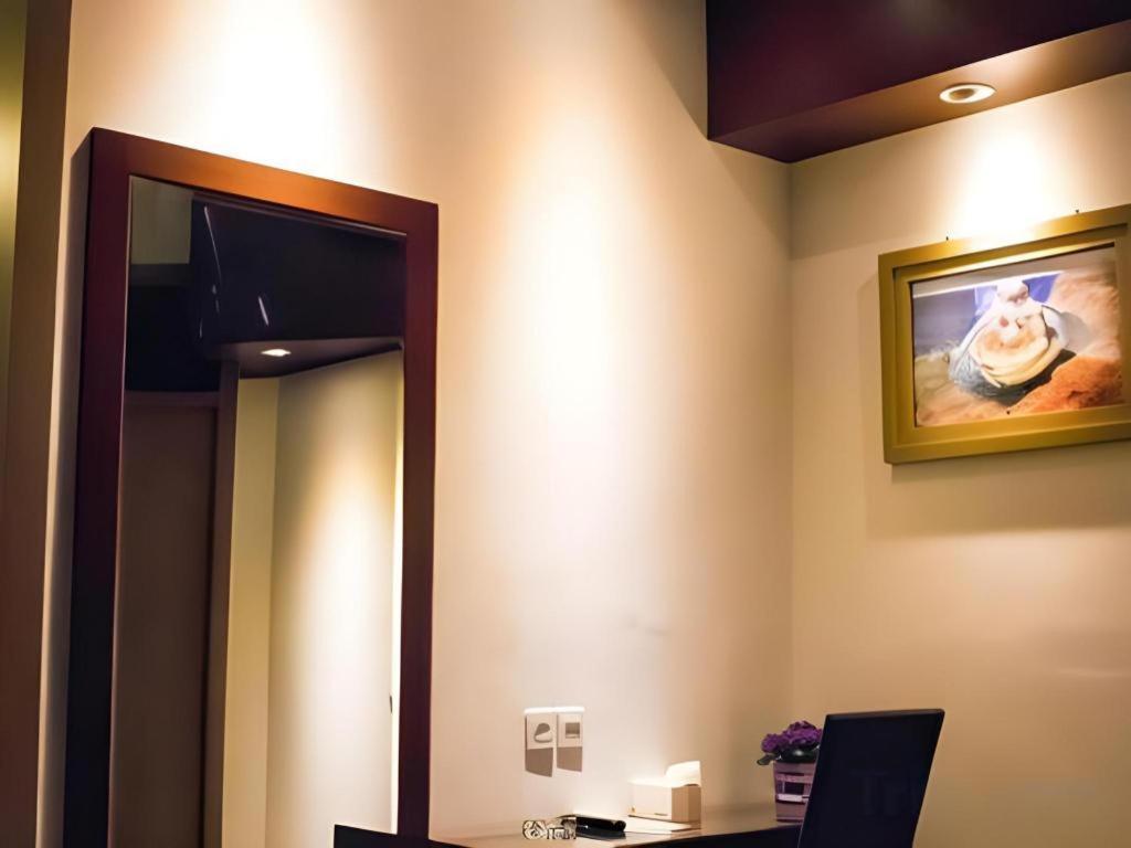 Hotel D' Calia Tarakan Luaran gambar