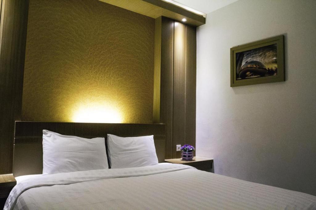 Hotel D' Calia Tarakan Luaran gambar