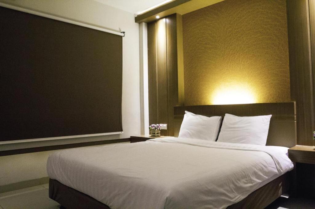 Hotel D' Calia Tarakan Luaran gambar